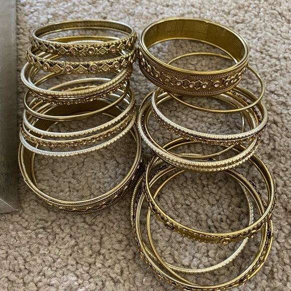 Pink and Gold Lengha Choli - Picture 4 of 6